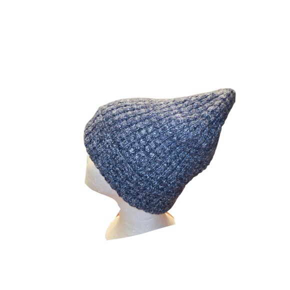 Old Navy Women's Blue Knitted Unlined Bobble Hat - Picture 4 of 6